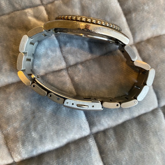 Nautica silver and blue watch with mini dials, used condition. - Picture 3 of 4